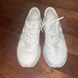 On Cloudnova White Sneakers Size 8 women’s Lightweight Comfort Shoes